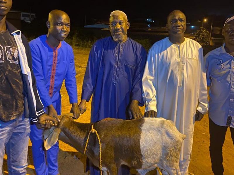 Agboville Les musulmans ont reçu des béliers du ministre Dimba Ngou Pierre