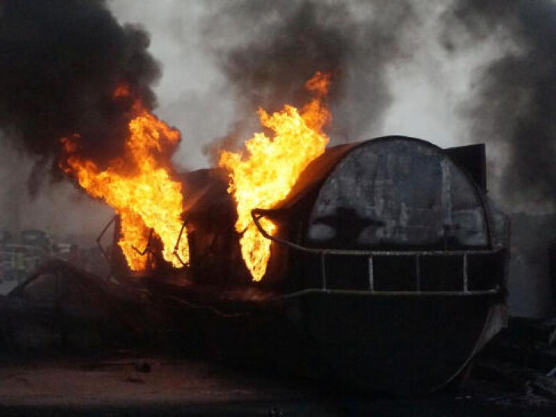 Tragédie Routière au Nigeria : 52 Morts dans une Explosion après une Collision entre Camions