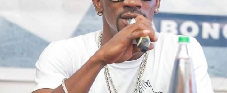 10ème anniversaire de carrière de Yabongo Lova