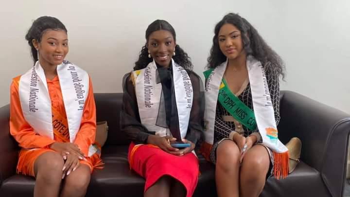 Le ministre de la réconciliation nationale reçoit les Miss et le COMICI