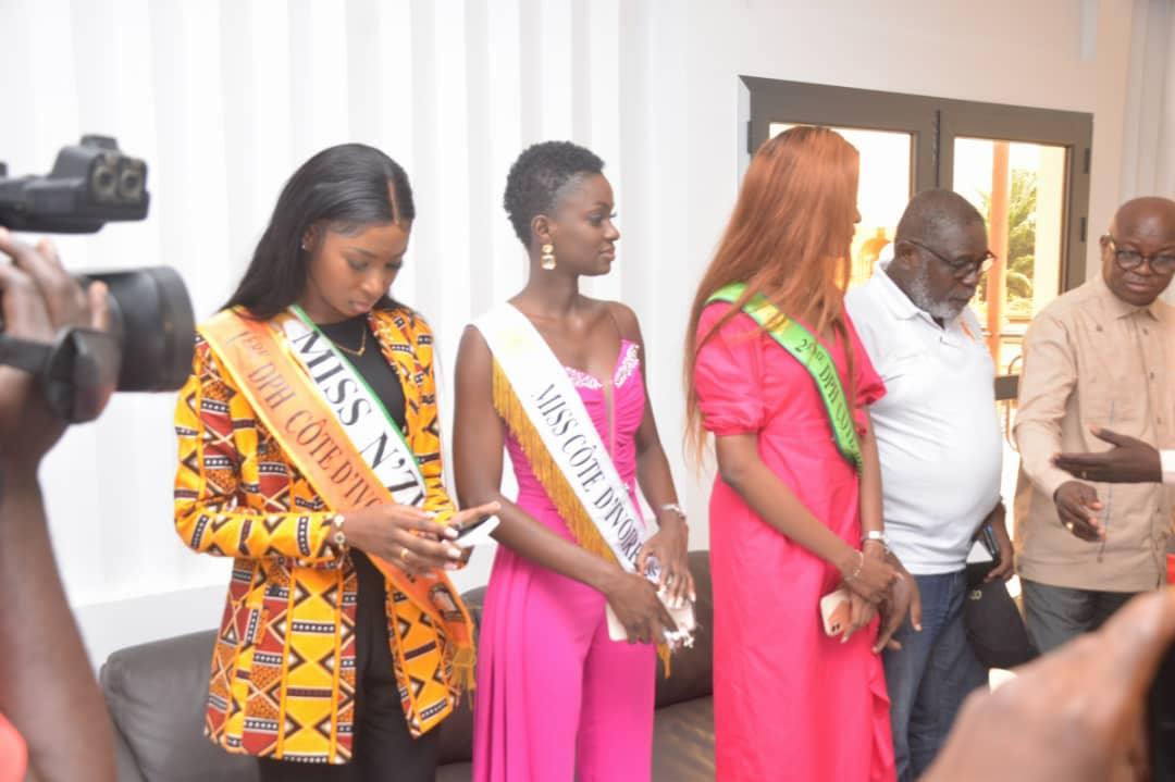 DIMBOKRO / ACCUEIL DE PRINCESSES POUR MISS CI 2022 ET SES DAUPHINES