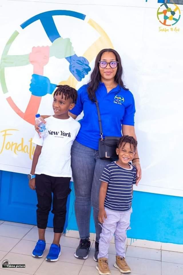 Kedjevara célèbre son anniversaire en faisant des dons à l'hôpital général de Port-Bouet