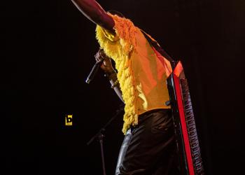 PRESTATION D’ARIEL SHENEY AU FEMUA 13