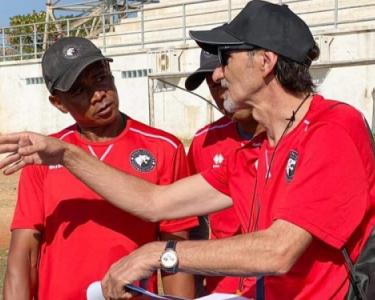 Football : l’Africa Sports se sépare de son entraîneur Toto Nobilé